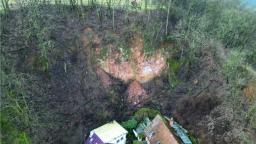 Pohled z dronu na skalní řícení v Kamenné kolonii v Brně z 06.02.2026. Foto J. Nečas