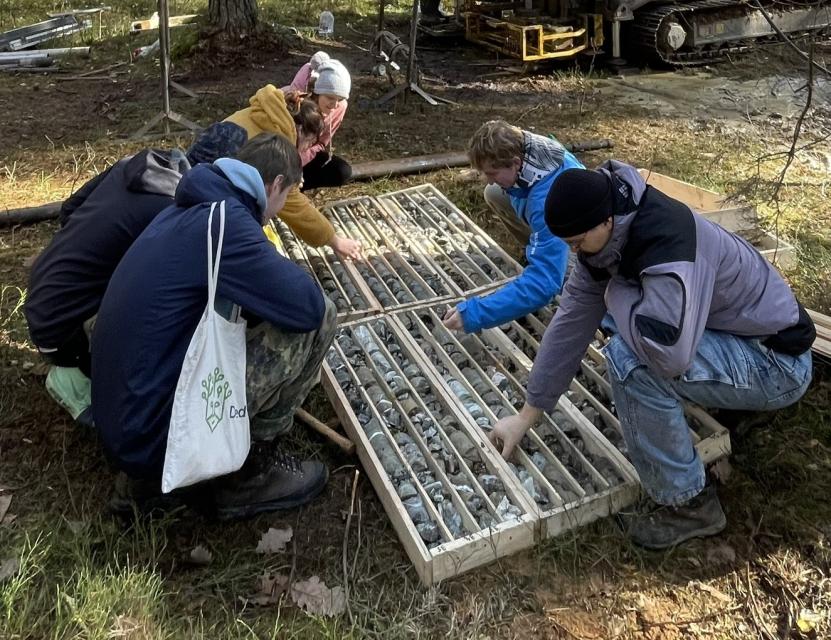 2025-11-dokumentace-vrtna-jadra