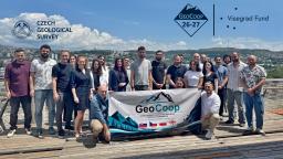 Společná fotka po úvodním workshopu pře expedici do Gruzie v rámci projektu V4 - GeoCoop 2026